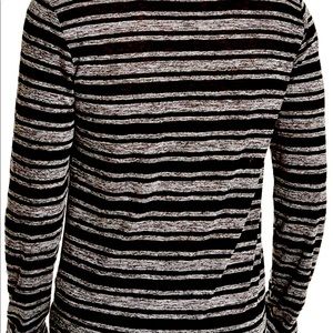 Guess tshirt with tags